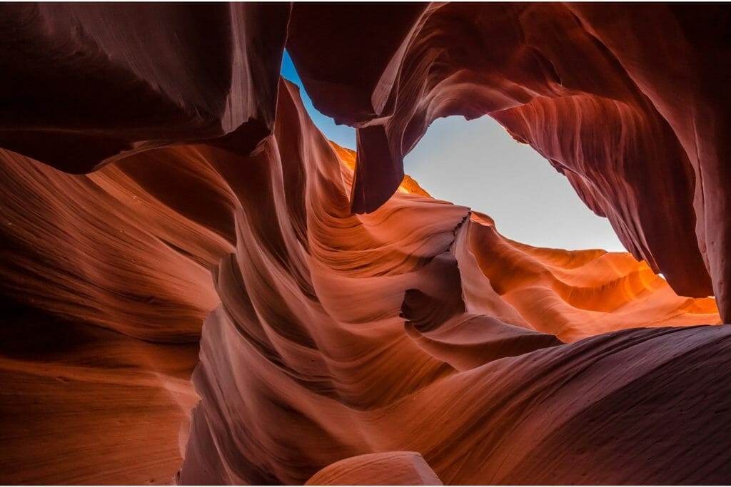 Elopement in Utah view through rocks to sky